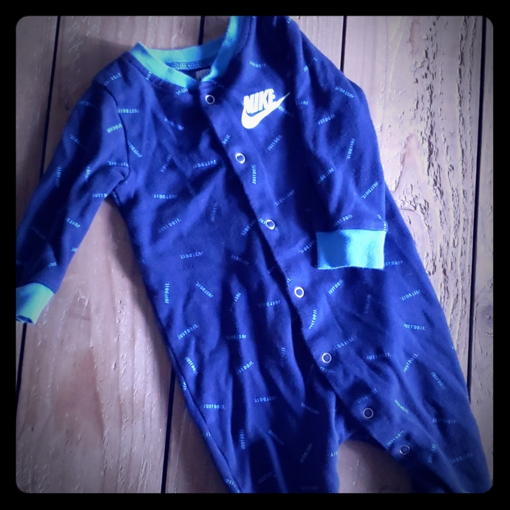 Nike Footie PJs